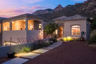 22 Tierra Monte Drive NE Exterior Front