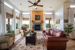 9 LA QUINTA Living Room