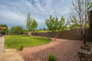 9 LA QUINTA Backyard