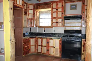 13 NOTTINGHAM Drive Kitchen