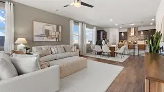 4127 Silver Springs Road NE Living Room