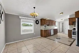 41 A ROAD 5192 Kitchen