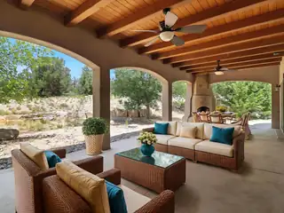 9 JORDAN Court Patio