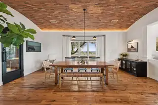 8906 Paramount Court NE Dining Room