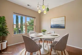 6800 BUTTE VOLCANO Road NW Dining Room