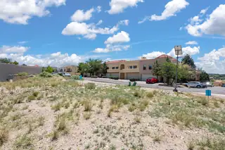 441 PINON CREEK Road SE 