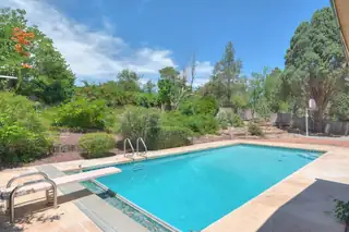 1805 NOTRE DAME Drive NE Exterior Front