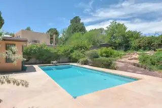 1805 NOTRE DAME Drive NE Patio