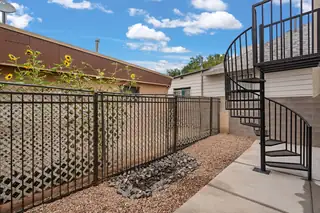 233 Stover Avenue SW 