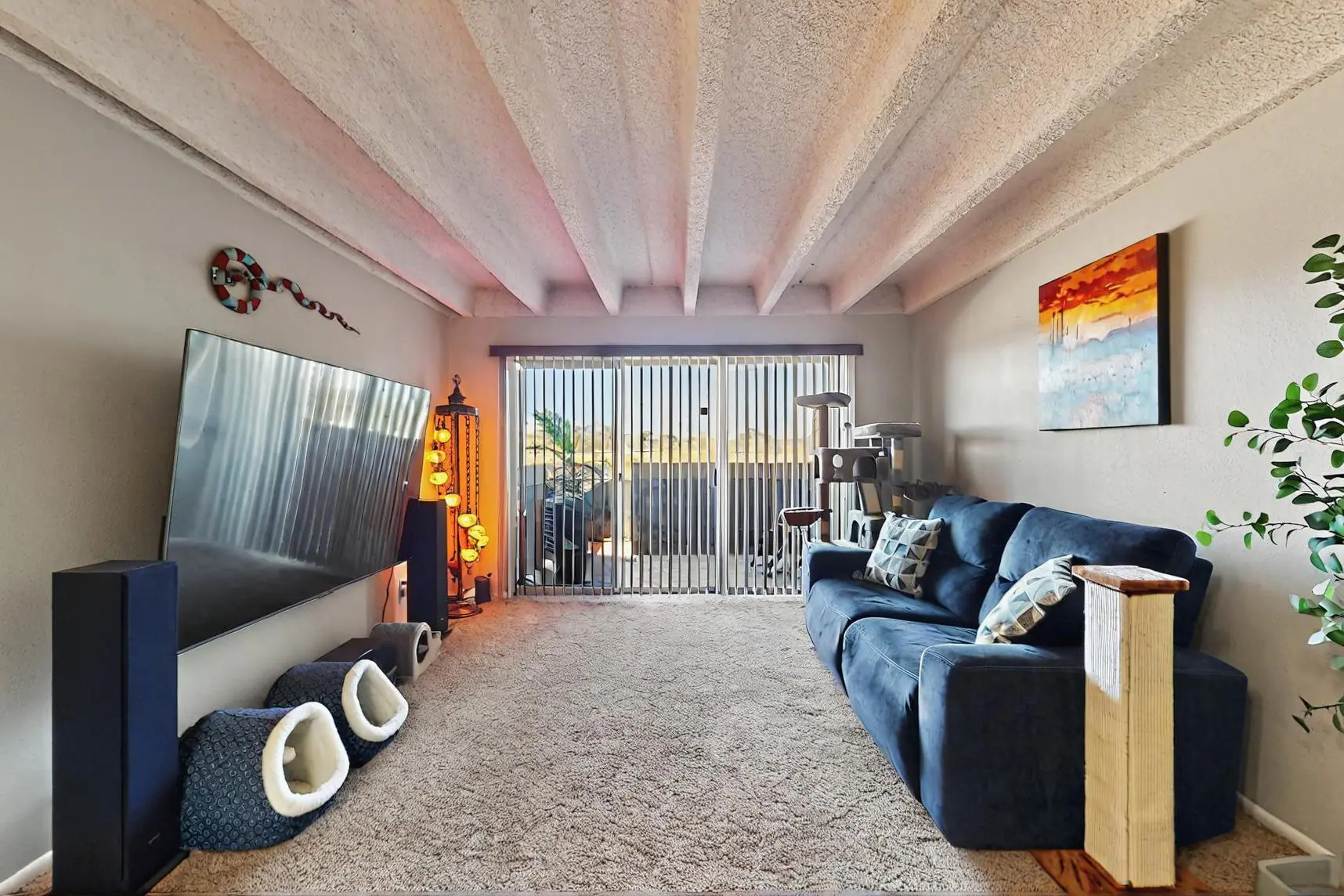 1100 ALVARADO Drive SE 211