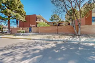 1100 ALVARADO Drive SE 211 Exterior Front