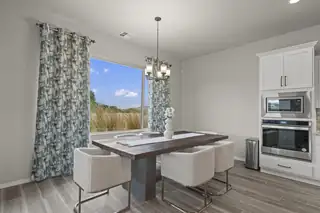 2400 DESERT MARIGOLD Road NE Dining Room