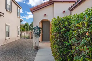 1008 WATERFALL Drive NE 