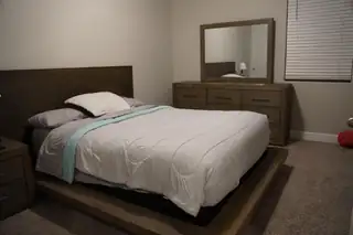 4412 SKYLINE Loop NE Bedroom