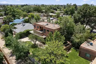 1405 SIGMA CHI Road NE 