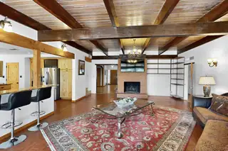 1405 SIGMA CHI Road NE 