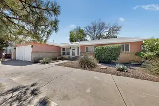 421 LA VETA Drive, Albuquerque