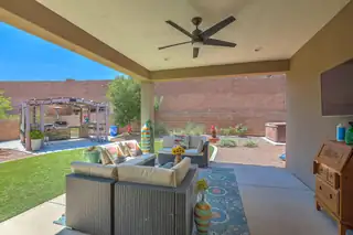 1709 TENT ROCKS Drive NW Patio