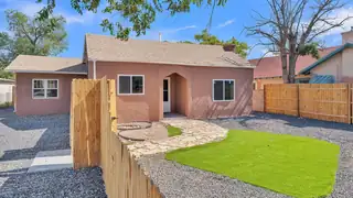 435 CORDOVA Avenue NW, Albuquerque