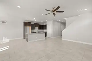 6717 Sydney Drive NE 