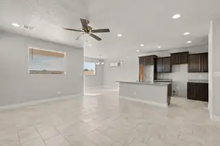 6717 Sydney Drive NE 