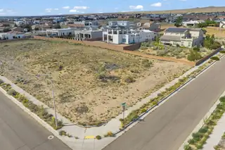 8015 Camino Alderete 