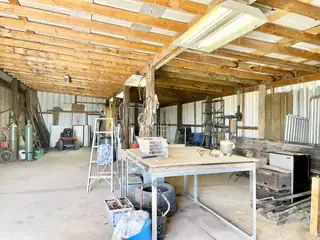 61 SORREL Avenue Garage