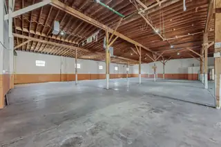 1823 COMMERCIAL Street NE D 