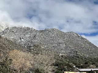 252 SPRING CREEK Place NE 