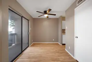 4601 CARLISLE Boulevard NE A14 