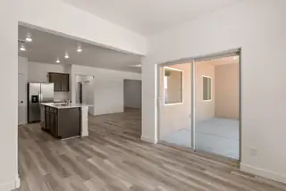 2503 Calle Del Los Claveles 