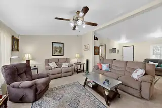 6 Windmill Road Living Room