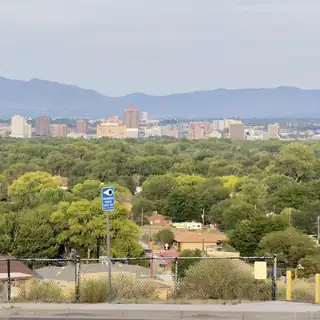 505 LA BAJADA Court NW 