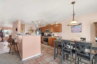 5040 MIRA VISTA Drive NE 