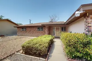 1917 Chelwood Park Boulevard NE 