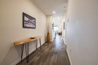 2424 LOUISIANA Boulevard NE 403 