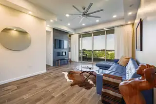 2424 LOUISIANA Boulevard NE 403 