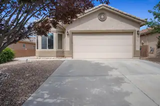 905 CRISTANOS Drive Exterior Front