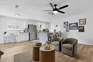 1613 GLORIETA Street NE, Albuquerque