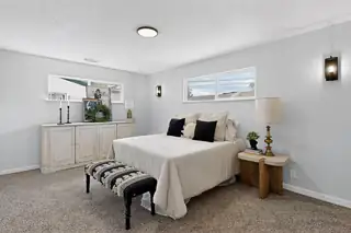 1613 GLORIETA Street NE Bedroom