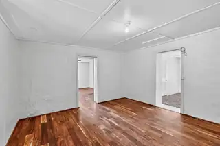 96 SAN ACACIA Road Living Room