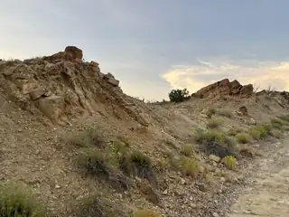 Camino de los Cerritos Negros 