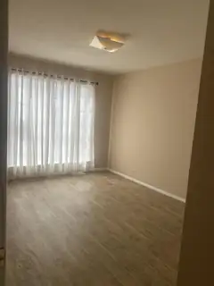 4601 CARLISLE Boulevard NE D-5 