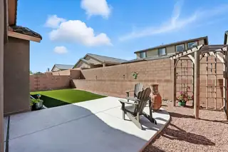 923 LAZULI Road SE Backyard