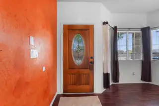 5405 CABALLO Court NE Living Room