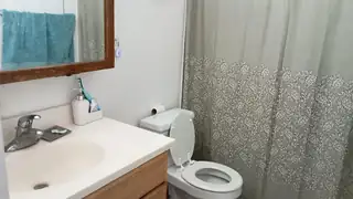 8922 CLAREMONT Avenue NE 