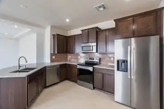 1901 Pena Avenue SE Backyard