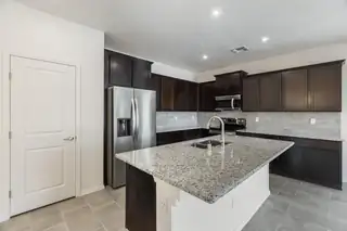 1905 Pena Avenue SE Bathroom