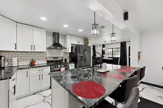 11 El Cerro Road Kitchen