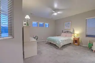 6024 NAUMAN Drive SE 